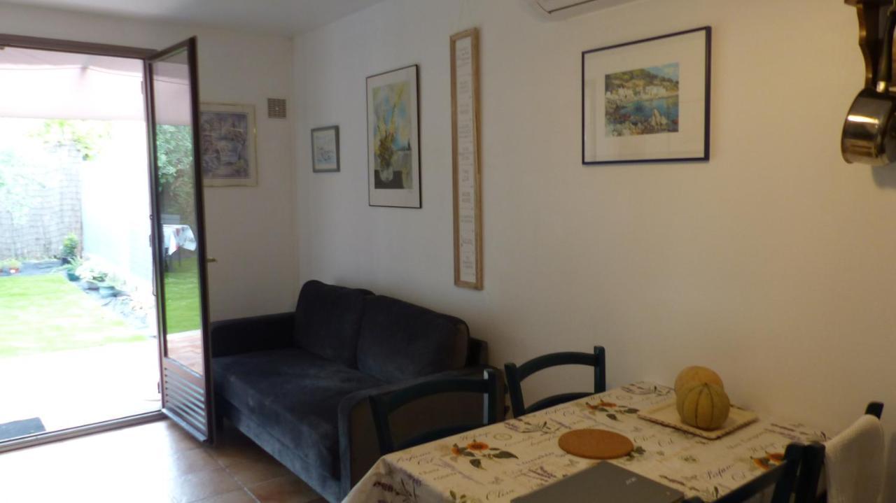 Carcalet 2, clim, jardin, parking, au calme Villa Vallon-Pont-d'Arc Bagian luar foto